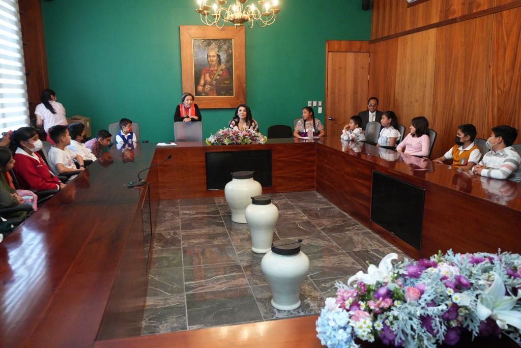 Eligen diputados infantiles Mesa Directiva del Décimo Cuarto Parlamento Infantil